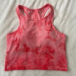 Lululemon ebb to street